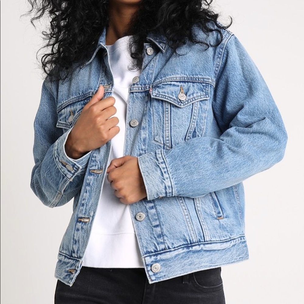 Levi’s ex boyfriend trucker jacket